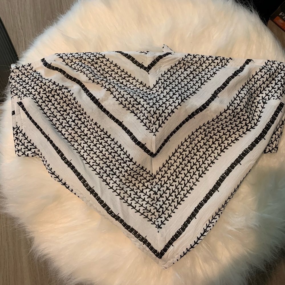 Tie tube top